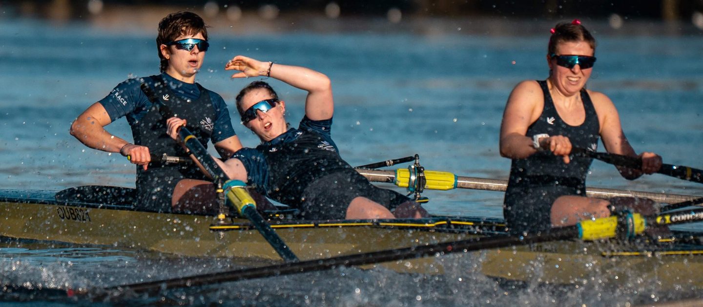 OUBC woman catching crab