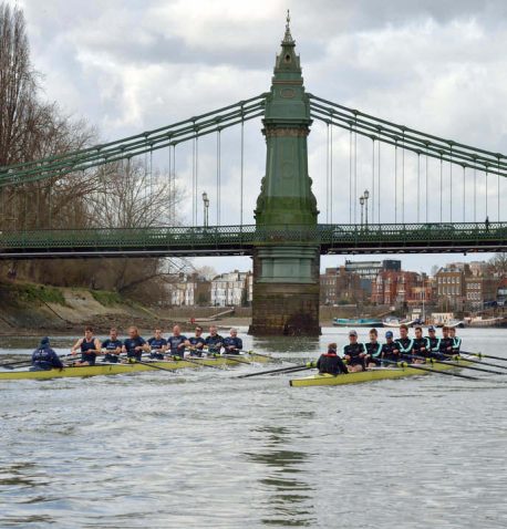 The Veterans Boat Race 2018 approaching Hammersmith Bridge